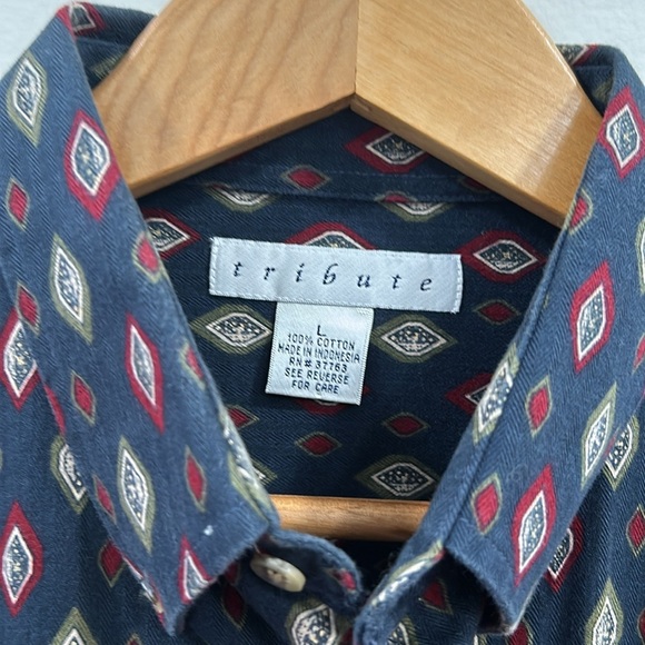 Tribute button down shirt. 100% Cotton Size Large - Picture 1 of 5